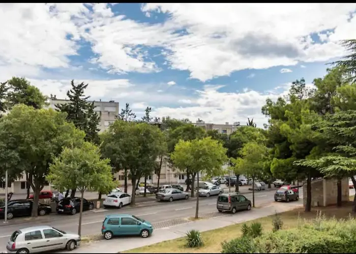 Sena Apartman *